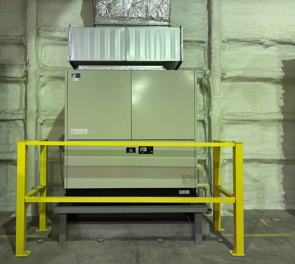 営業倉庫低温設備更新工事